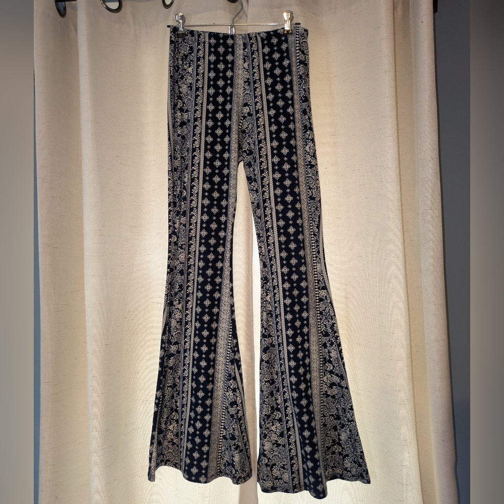 Elegant Black and White Patterned Women's Pants